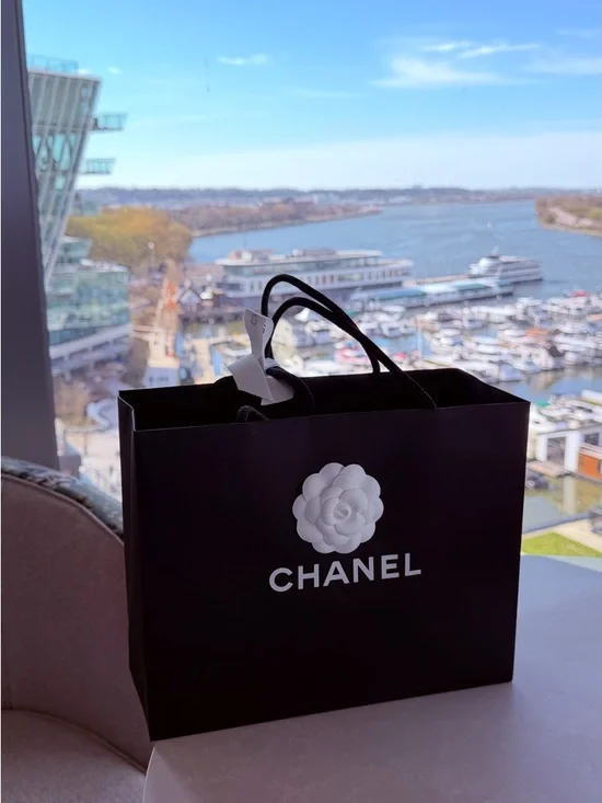 CHANEL Pink Leather Ballet Flats with Bow Accent - Picture 2 of 6